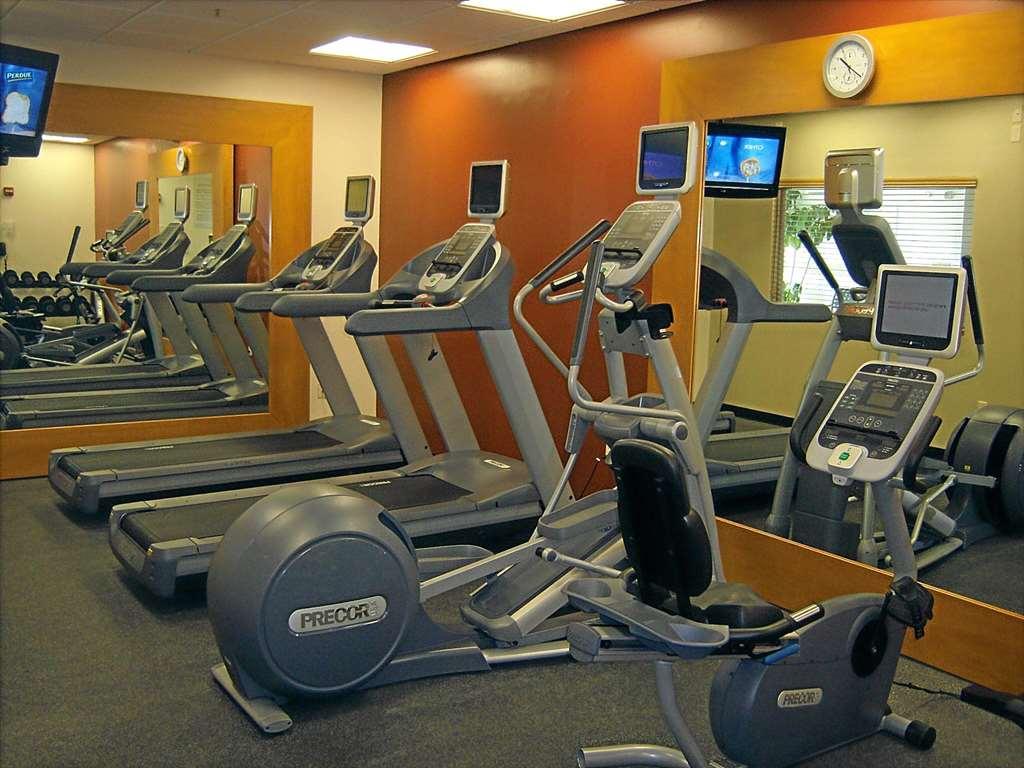 Hilton Garden Inn Riverhead Zařízení fotografie