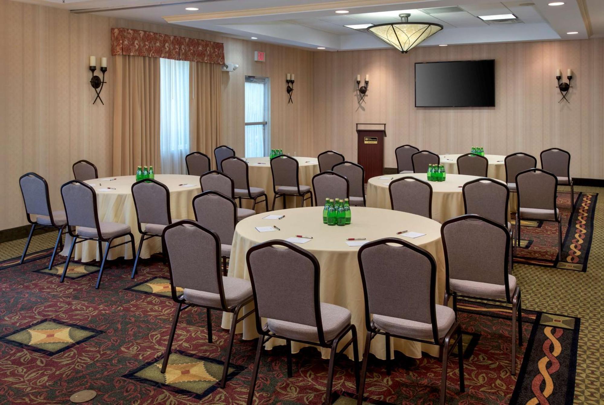 Hilton Garden Inn Riverhead Exteriér fotografie