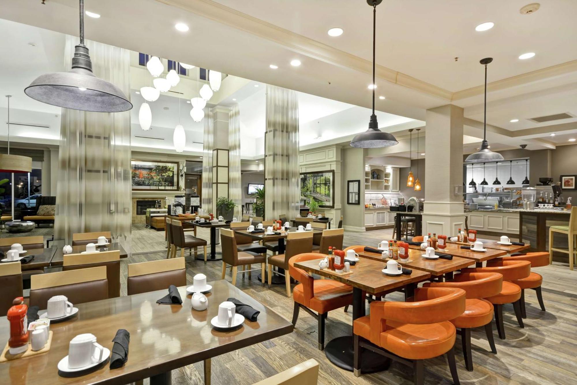 Hilton Garden Inn Riverhead Exteriér fotografie