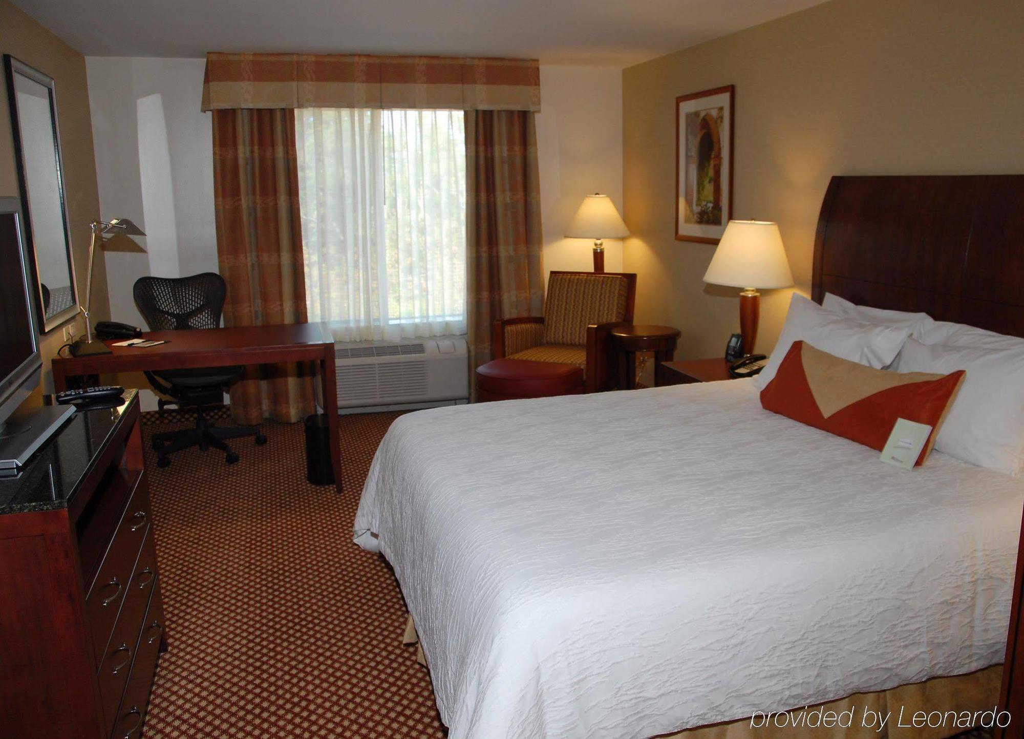 Hilton Garden Inn Riverhead Exteriér fotografie