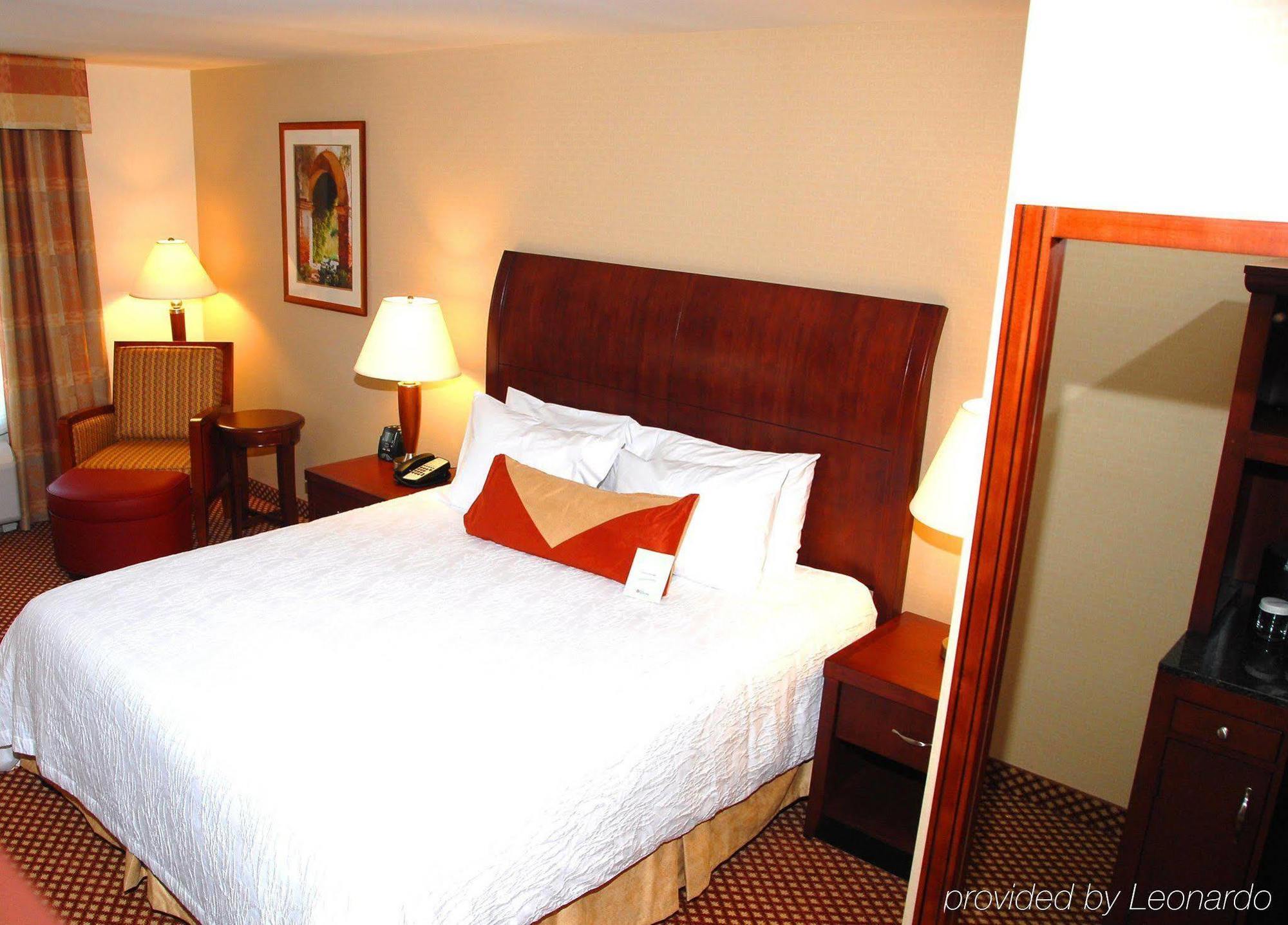 Hilton Garden Inn Riverhead Exteriér fotografie